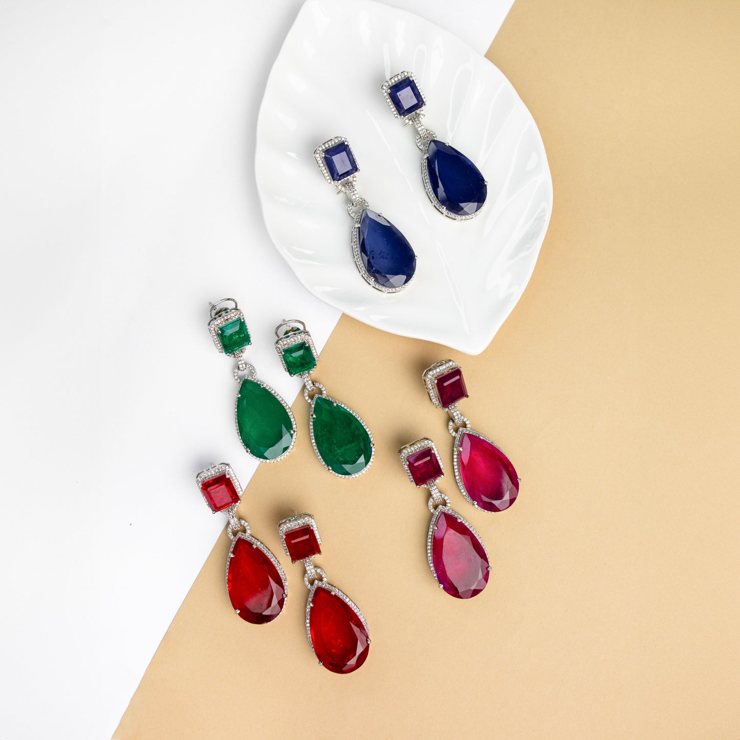 The Ineze Emerald Doublet earring