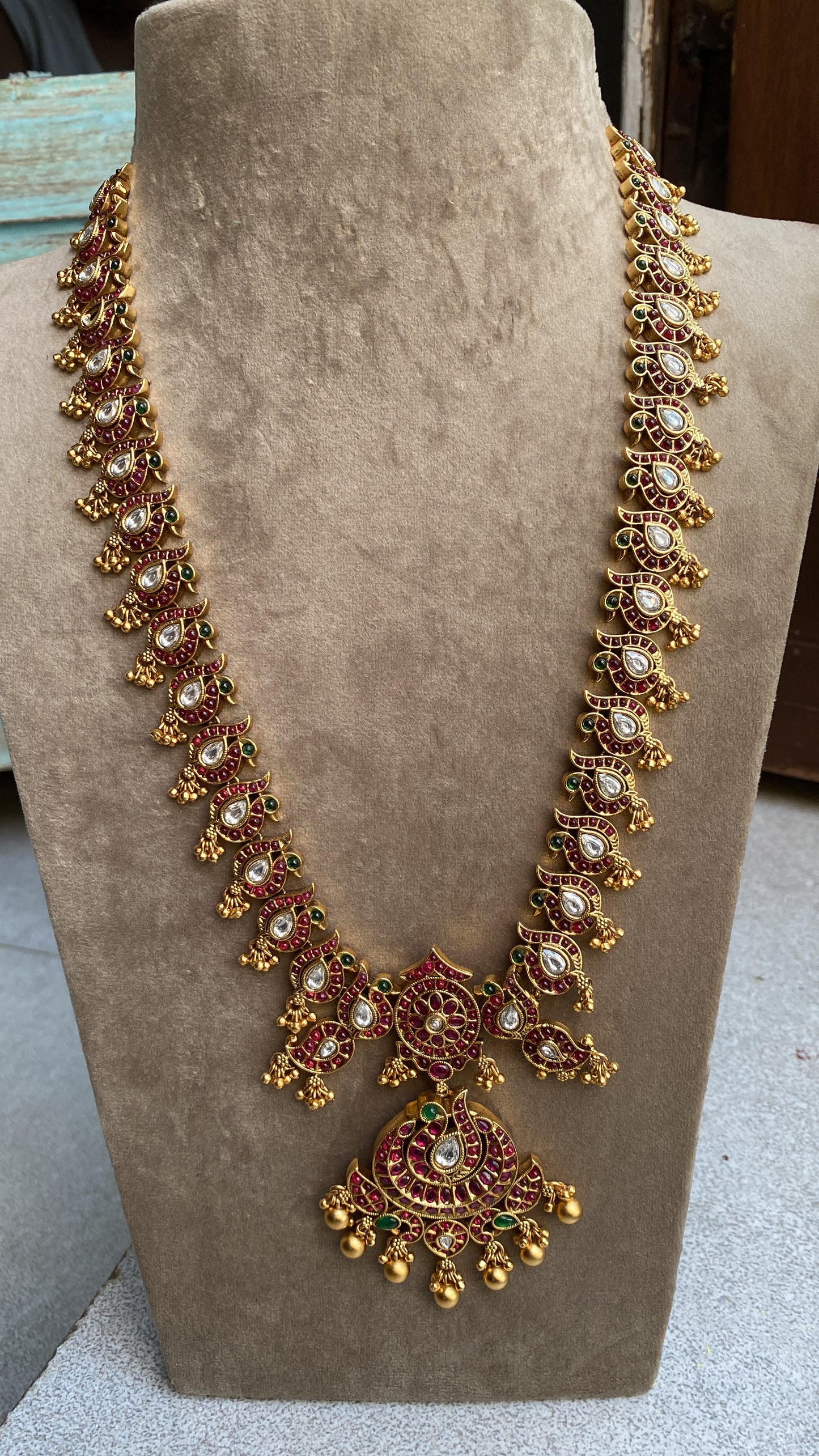 Jadau Ruby Necklace Set