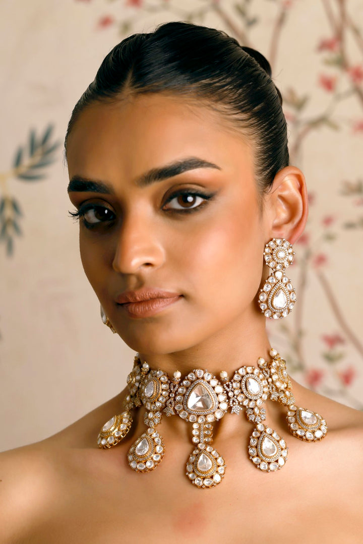 Mudita White Polki Choker Set