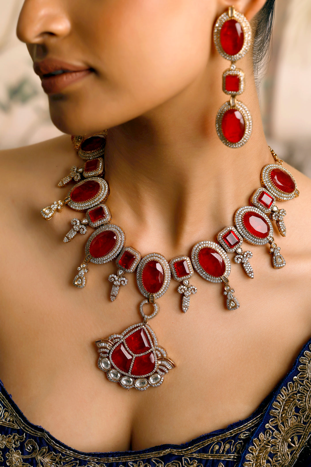 Verdant Diamond Red Necklace