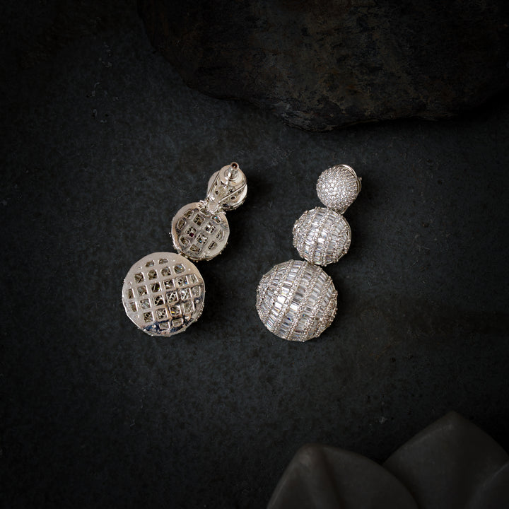 Roqa Diamond Earrings