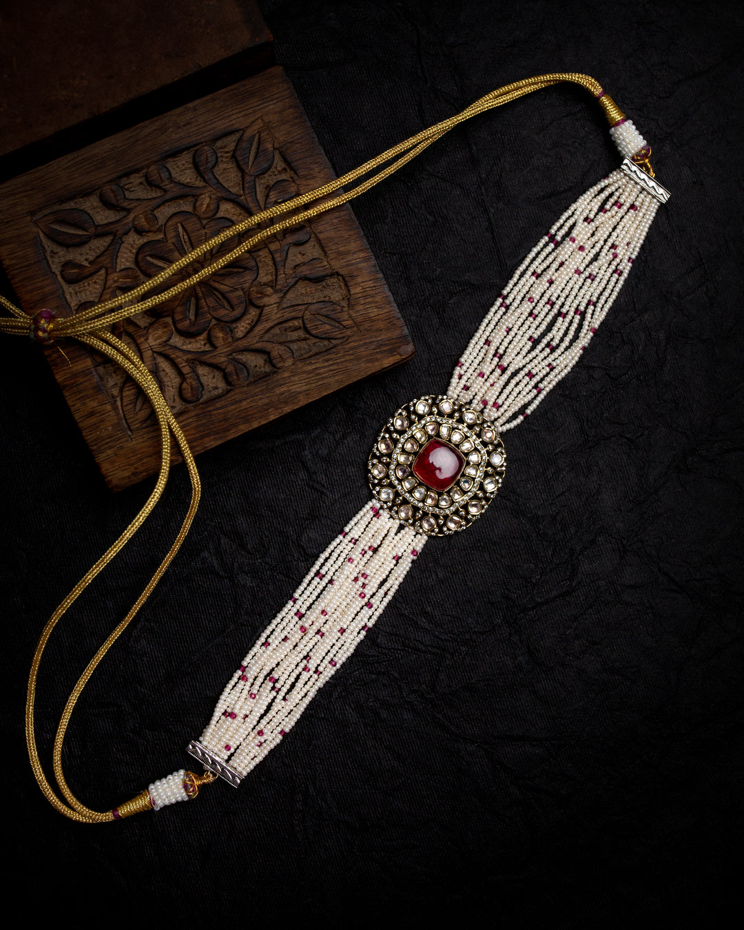 Nora Red moissanite Chokar Necklace Set