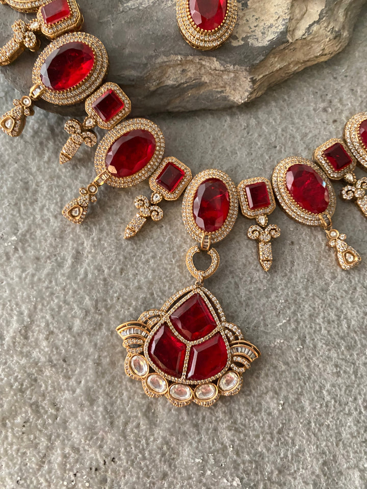 Verdant Diamond Red Necklace