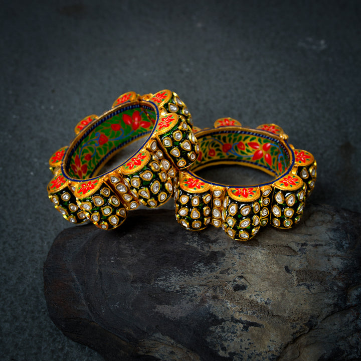 Polki Green Meena Scallops Bangle (Single Piece)