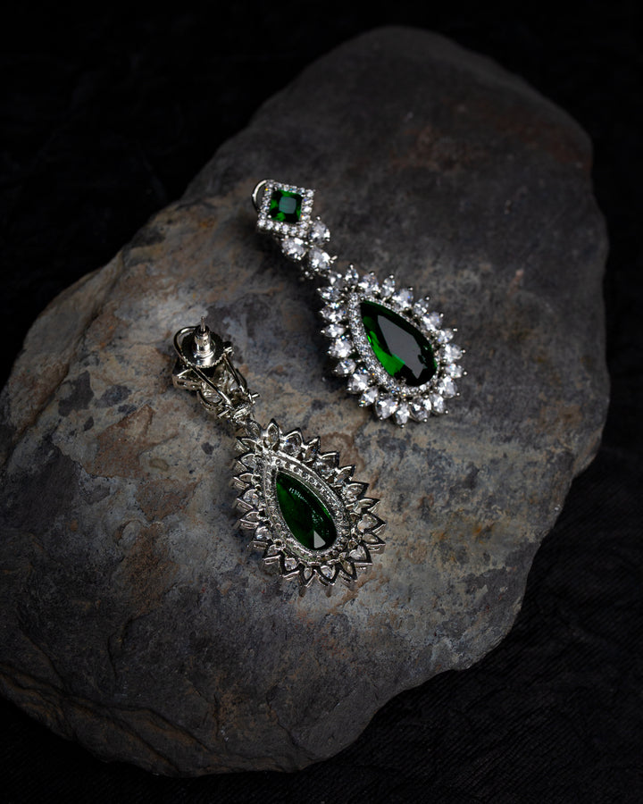 Gulrang Emerald Necklace Set