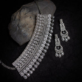 White diamond necklace set