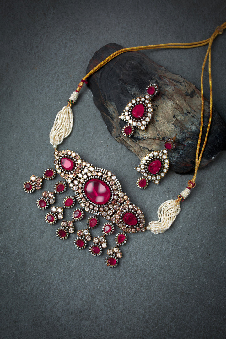 Inara Red Necklaces