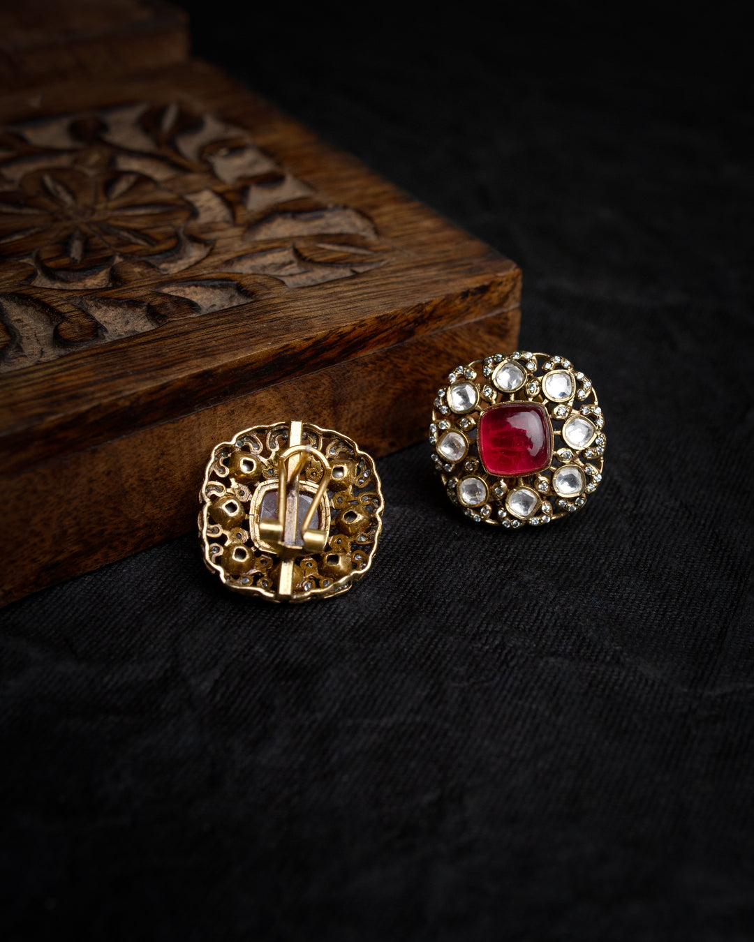 Nora Red moissanite Chokar Necklace Set
