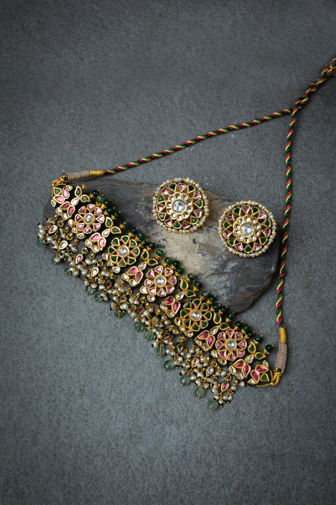 Roqa Jadau kundan Choker