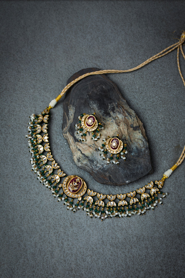 Rajsi Kundan Choker Necklace