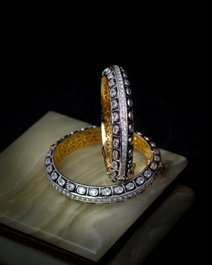 Diamond bangle