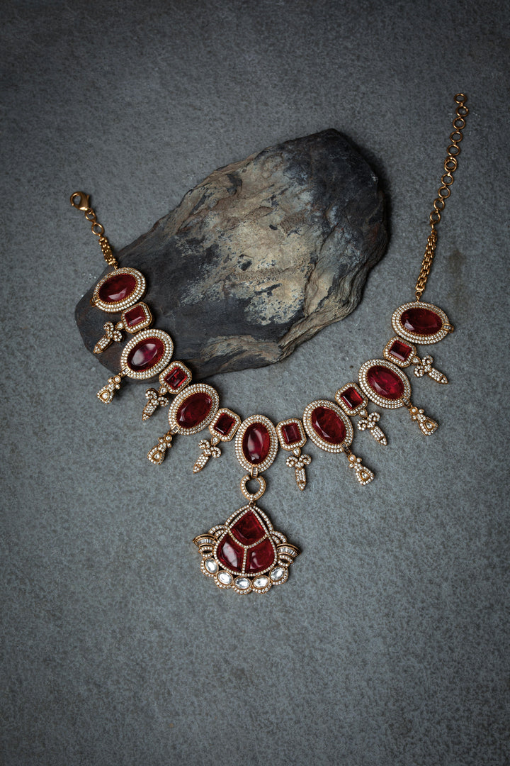 Verdant Diamond Red Necklace