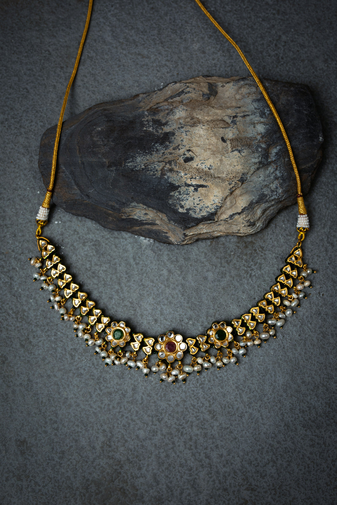 Rajsi Kundan Small Necklace Set