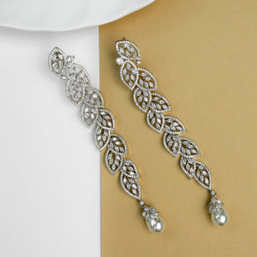 White diamond earring