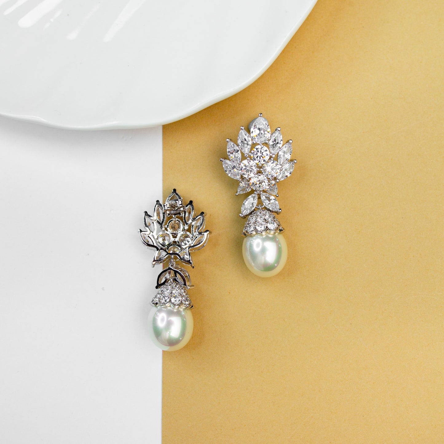 Diamond pearl earring