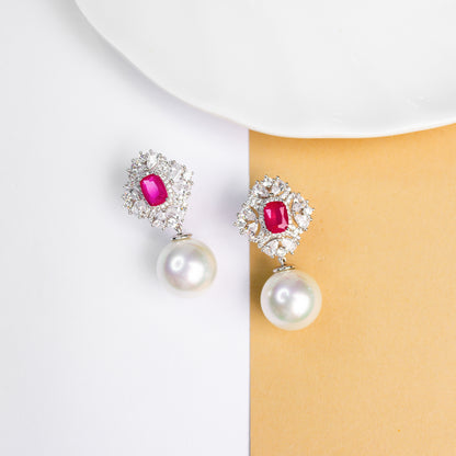 Diamond  pearl earring