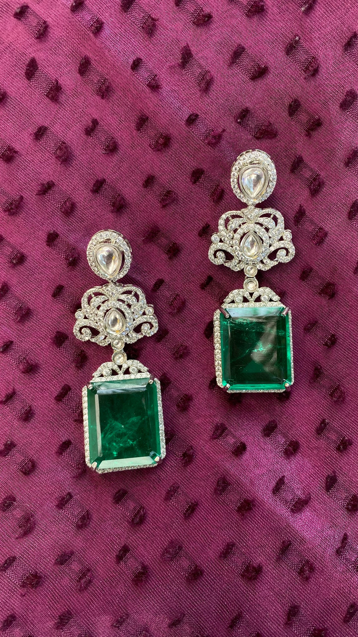 Emerald doublet diamond danglers