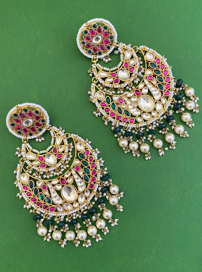 Avantika Chandbali Earring