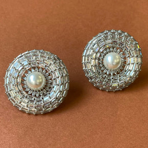 The Esha Stud Earrings