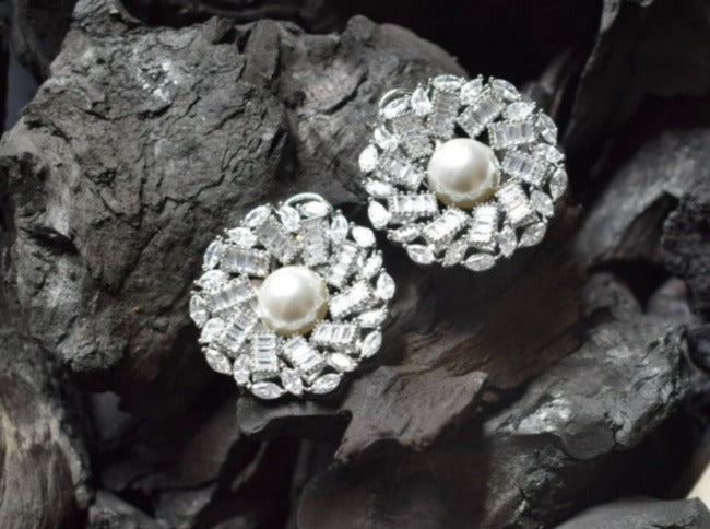 The Elika Stud Earrings